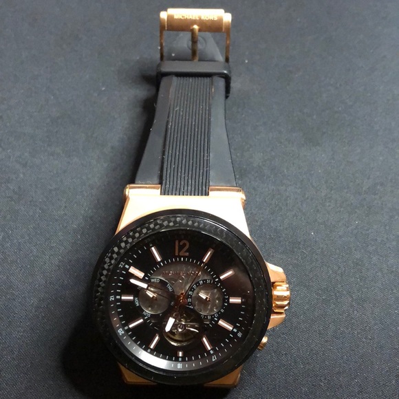 Michael Kors kinetic watch steel and Carbon fiber - Picture 3 of 4